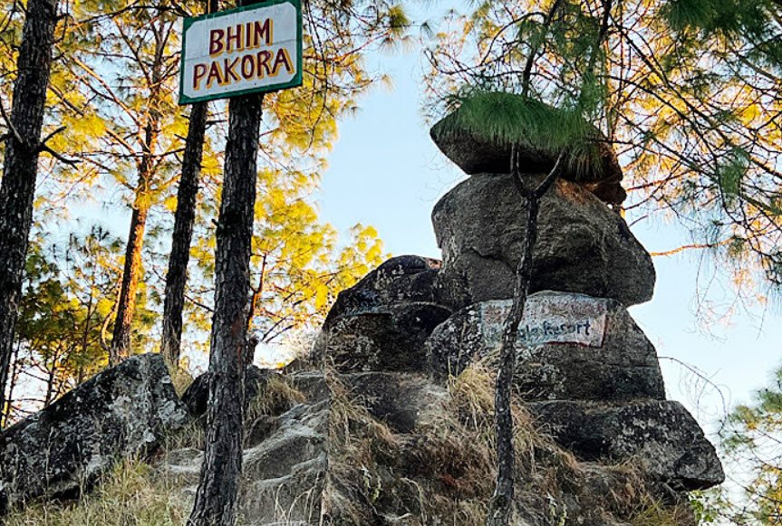 Bheem Pakora, Lansdowne, Pauri Garhwal, Uttarakhand - Vushii.com
